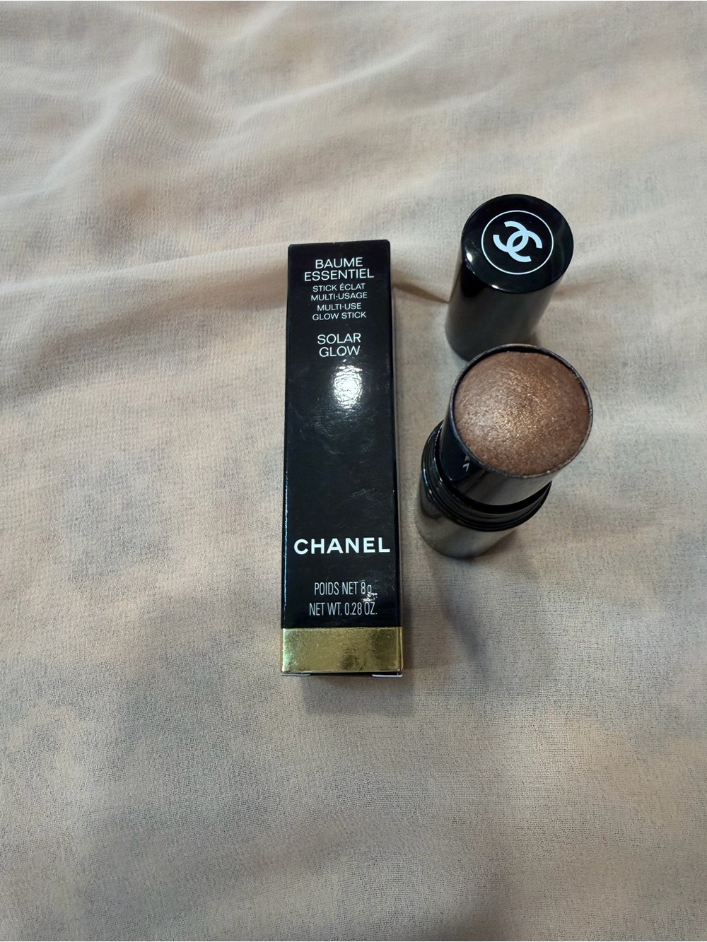 CHANEL Solar Glow Multi-Use Glow Stick - Solar Glow